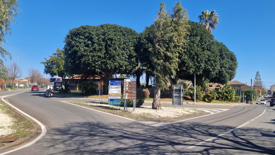 ACI BONACCORSI terreno edificabile