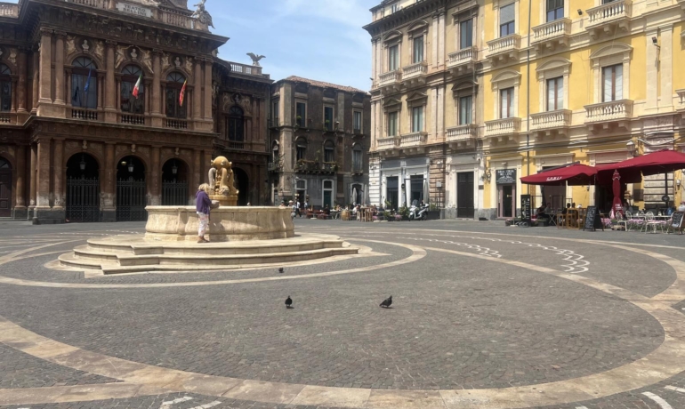 PIAZZA TEATRO MASSIMO appartamentino ristrutturato